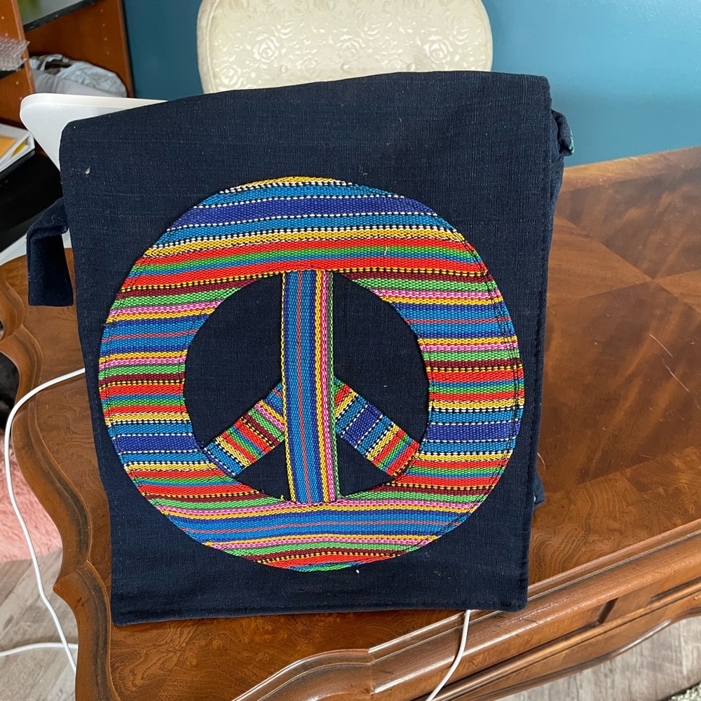 Crossbody purse
